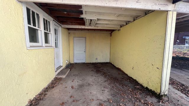 607 N Morrill Street, Morrilton, AR 72110