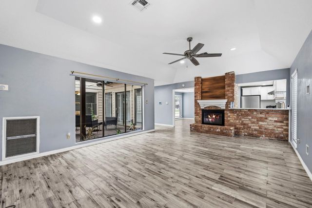 6323 Crakston Street, Houston, TX 77084