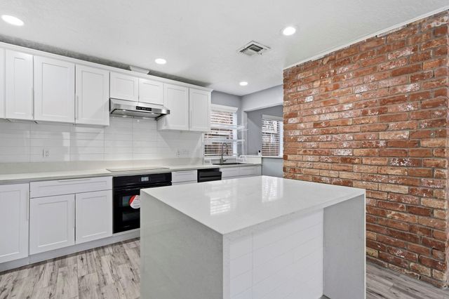 6323 Crakston Street, Houston, TX 77084