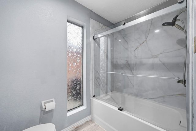 6323 Crakston Street, Houston, TX 77084