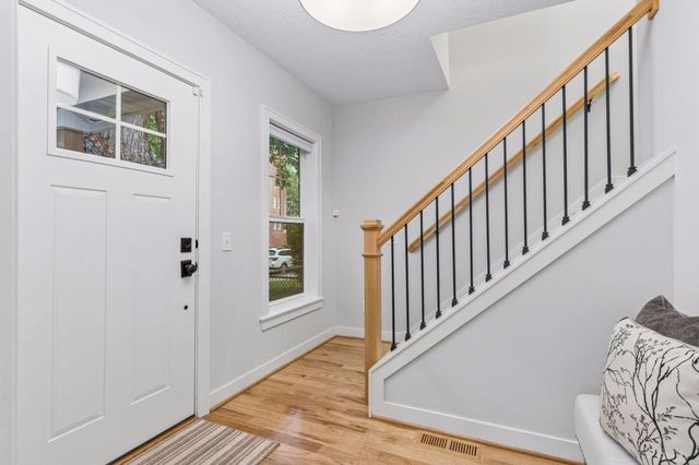 1407 Monroe St NE, Minneapolis, MN 55413