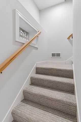 1407 Monroe St NE, Minneapolis, MN 55413
