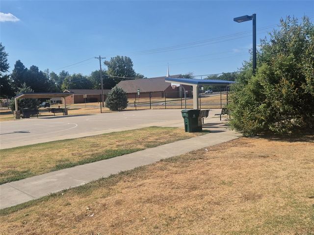 1721 NE 15th Street, Oklahoma City, OK 73117