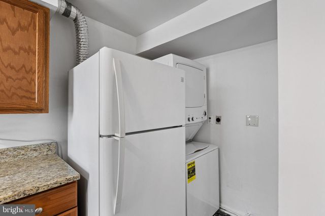 1225 E CHASE ST, Baltimore, MD 21202