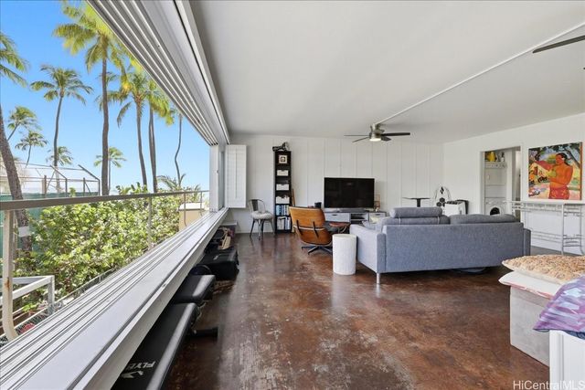 2895 Kalakaua Avenue 207, Honolulu, HI 96815