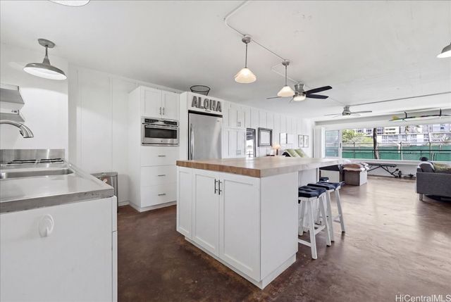 2895 Kalakaua Avenue 207, Honolulu, HI 96815