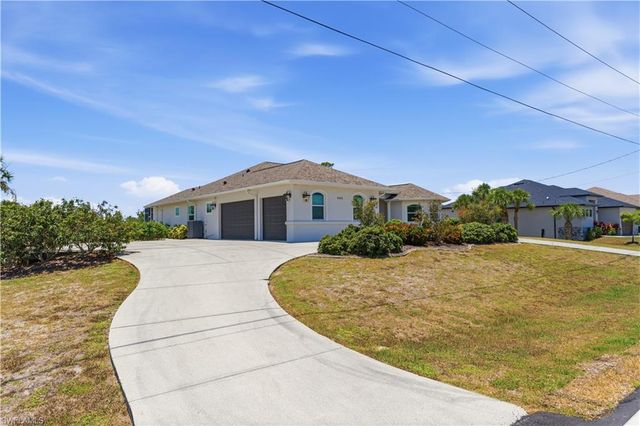 1165 Boundary BLVD, Rotonda West, FL 33947