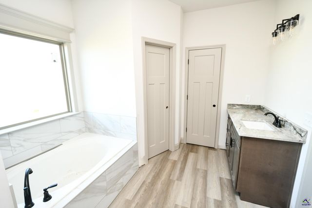 147 Early Drive, Byron, GA 31008