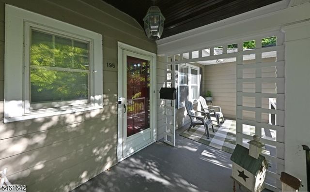 195 Hamilton Ave, Glen Rock Boro, NJ 07452