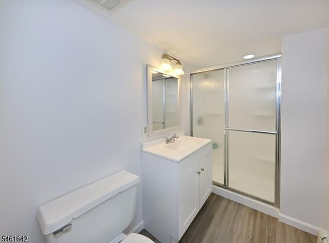 195 Hamilton Ave, Glen Rock Boro, NJ 07452