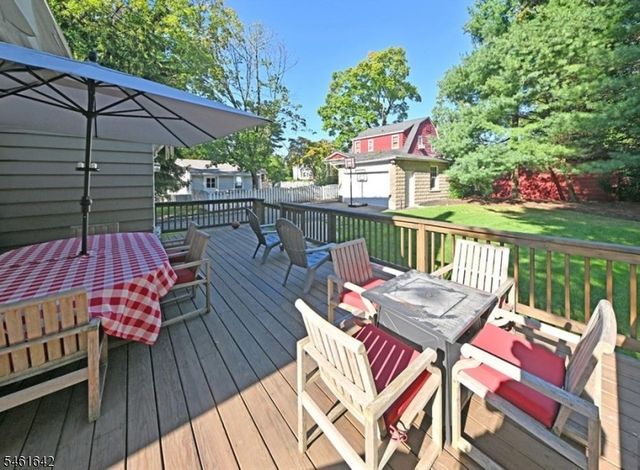 195 Hamilton Ave, Glen Rock Boro, NJ 07452