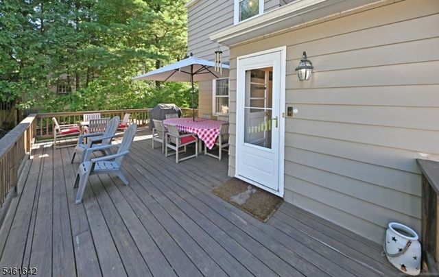 195 Hamilton Ave, Glen Rock Boro, NJ 07452