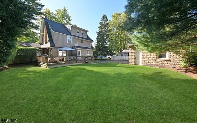 195 Hamilton Ave, Glen Rock Boro, NJ 07452