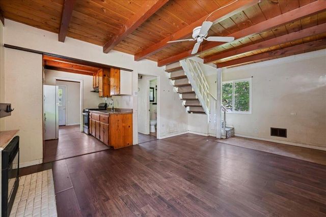 22928 Laurel Lane, Crestline, CA 92325