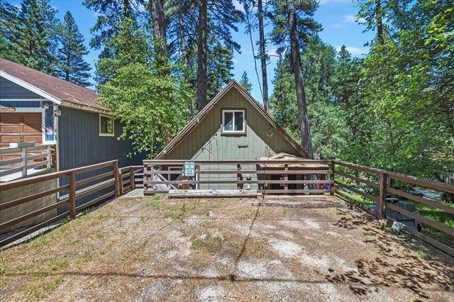 22928 Laurel Lane, Crestline, CA 92325