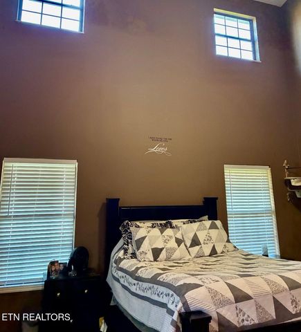 540 Monday Rd, Corryton, TN 37721