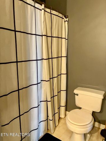 540 Monday Rd, Corryton, TN 37721