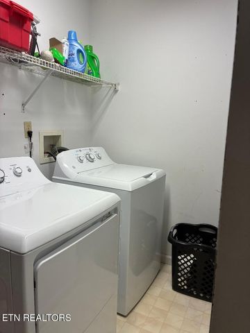 540 Monday Rd, Corryton, TN 37721