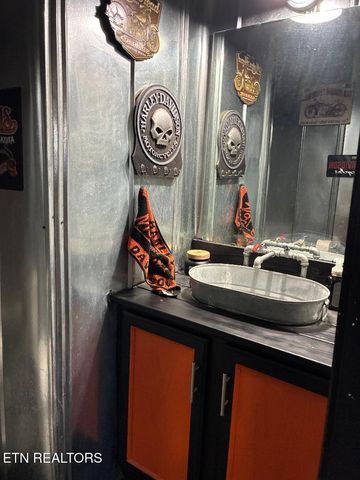 540 Monday Rd, Corryton, TN 37721