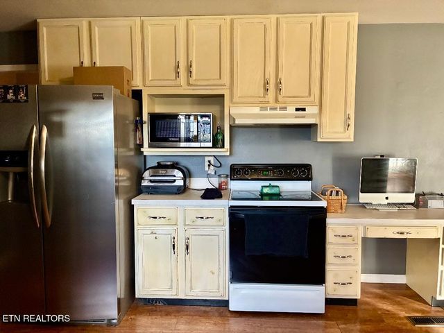 540 Monday Rd, Corryton, TN 37721