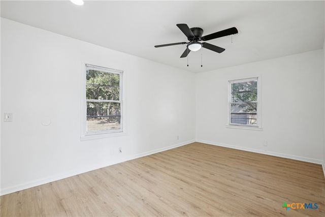 1106 S 15th Street, Copperas Cove, TX 76522