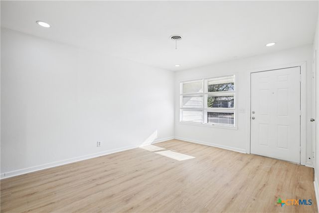 1106 S 15th Street, Copperas Cove, TX 76522