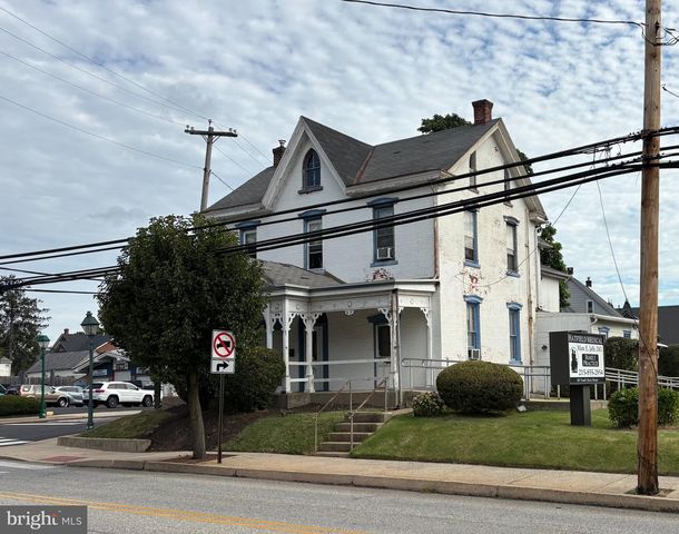 105 S MAIN, Hatfield, PA 19440