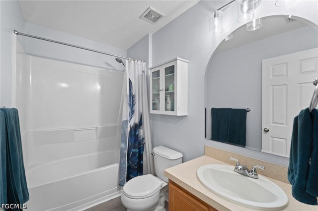 15141 Piping Plover CT 101, North Fort Myers, FL 33917