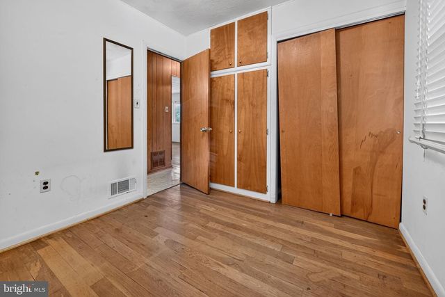 921 MAPLE AVE, Rockville, MD 20851
