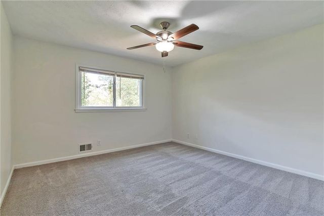 5350 Rockbridge Road, Stone Mountain, GA 30088