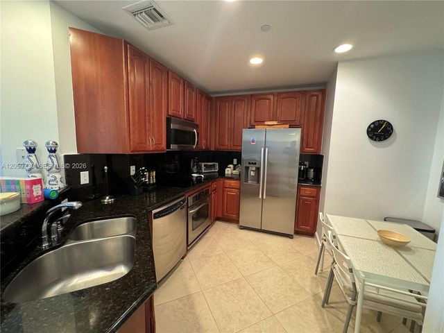 16100 Emerald Estates Drive 278, Weston, FL 33331