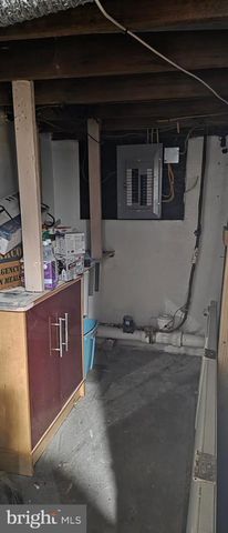 1819 COUNTY HOUSE RD, Woodbury, NJ 08096