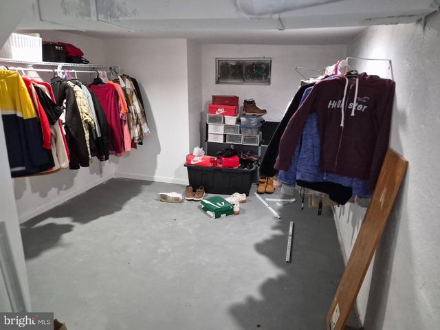 1819 COUNTY HOUSE RD, Woodbury, NJ 08096