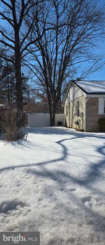 1819 COUNTY HOUSE RD, Woodbury, NJ 08096