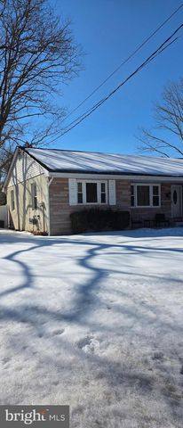 1819 COUNTY HOUSE RD, Woodbury, NJ 08096