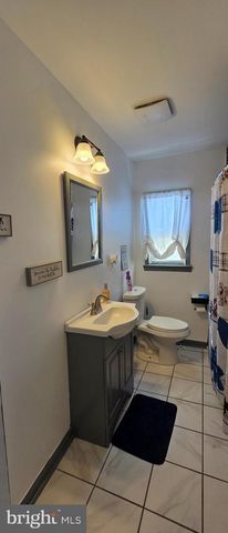 1819 COUNTY HOUSE RD, Woodbury, NJ 08096