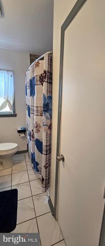 1819 COUNTY HOUSE RD, Woodbury, NJ 08096