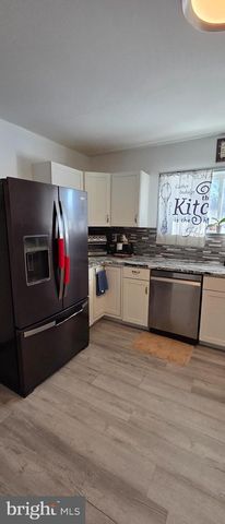 1819 COUNTY HOUSE RD, Woodbury, NJ 08096