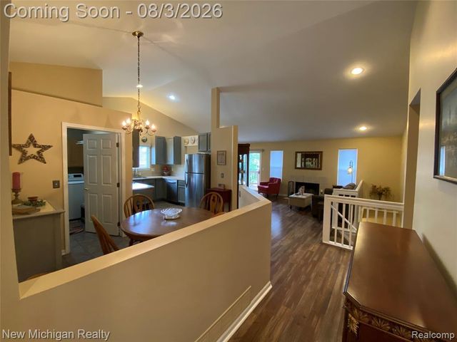 3373 Herrington Drive, Holly, MI 48442