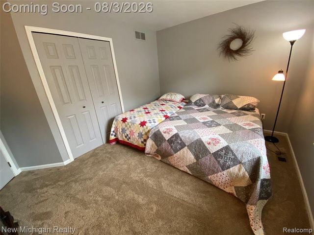 3373 Herrington Drive, Holly, MI 48442