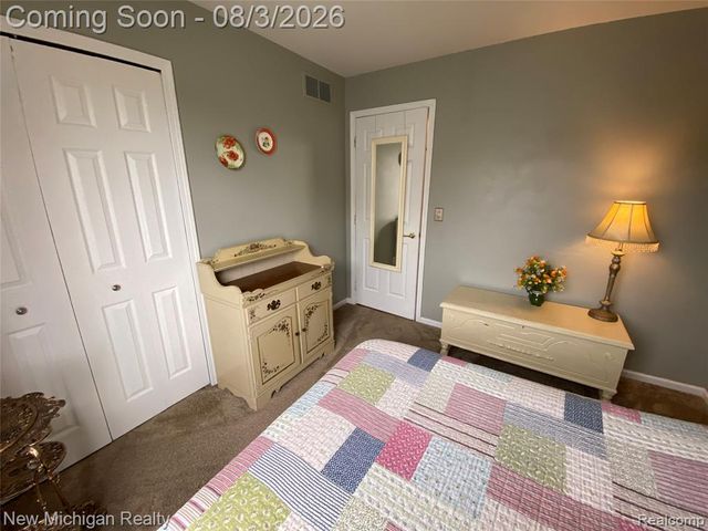 3373 Herrington Drive, Holly, MI 48442