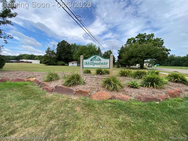 3373 Herrington Drive, Holly, MI 48442