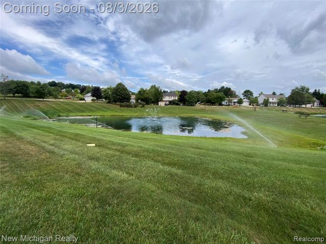 3373 Herrington Drive, Holly, MI 48442