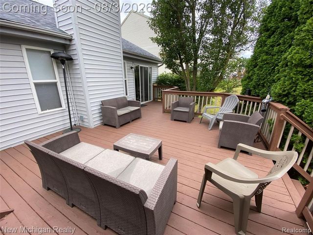 3373 Herrington Drive, Holly, MI 48442