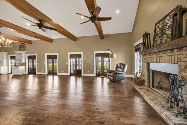 1527 Quail Trail, Manning, SC 29102