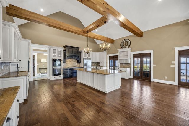 1527 Quail Trail, Manning, SC 29102