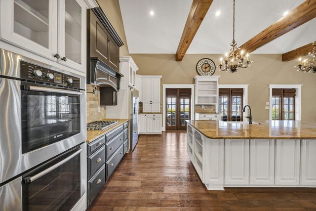 1527 Quail Trail, Manning, SC 29102