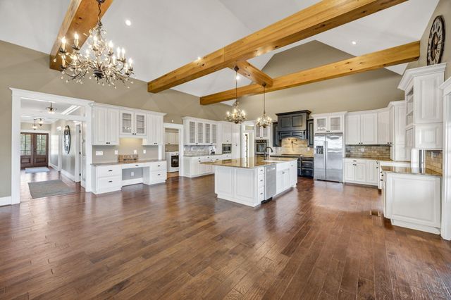 1527 Quail Trail, Manning, SC 29102