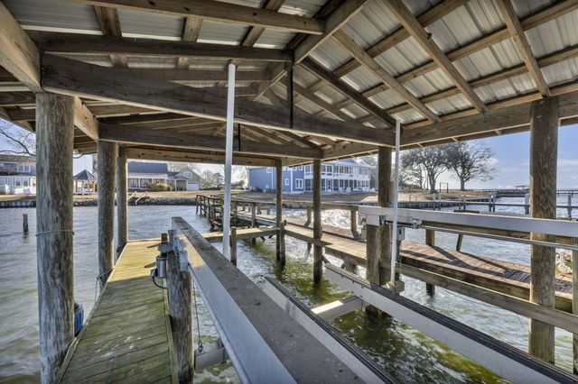 1527 Quail Trail, Manning, SC 29102