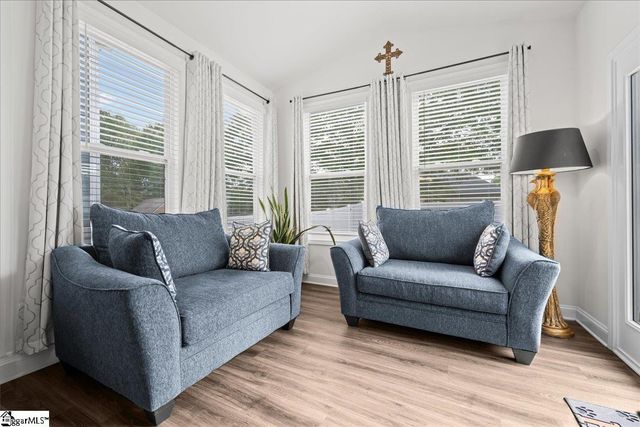 424 Raleighwood Lane, Simpsonville, SC 29681